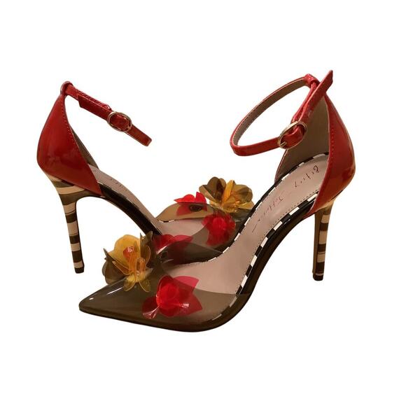 BETSEY JOHNSON “SAVVIE” STATEMENT MAKING FLORAL ACCENT PUUMPS NWOB 7 - Picture 4 of 10